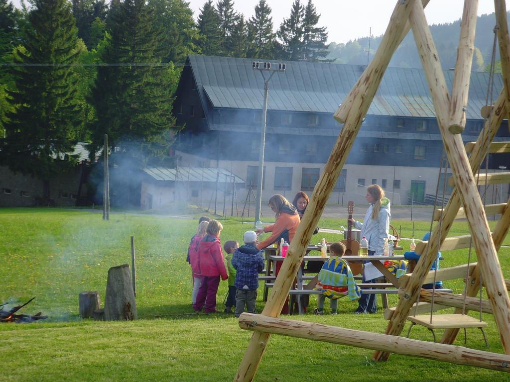 Penzion Na Zvonici Paseky nad Jizerou Exteriér fotografie